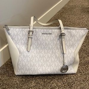 MK Purse